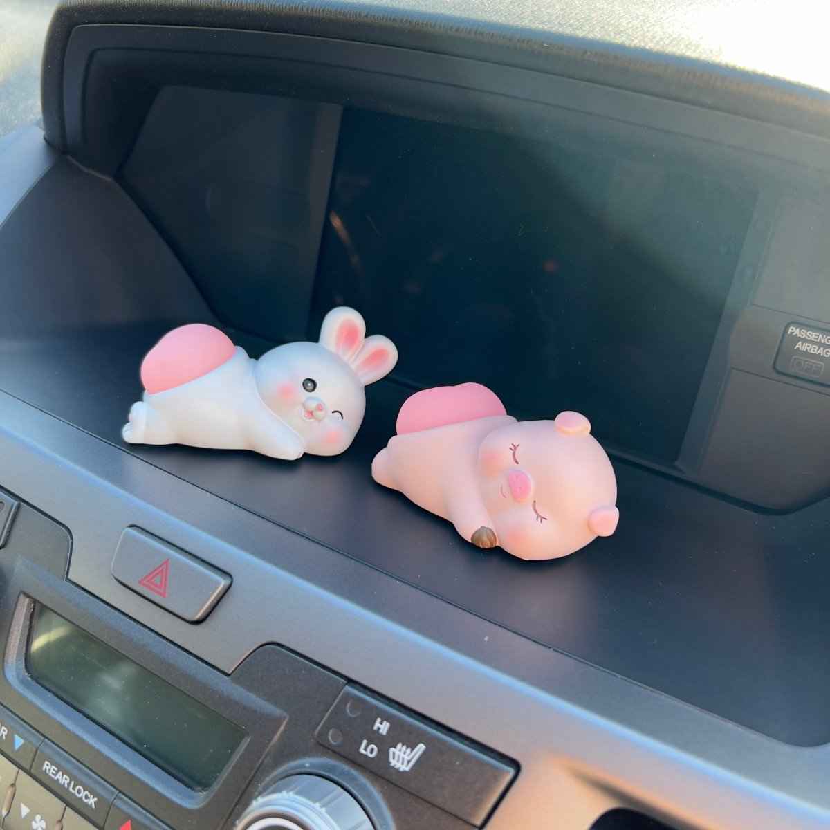 Bouncy Butt Car Ornament Panda character for car interior styling